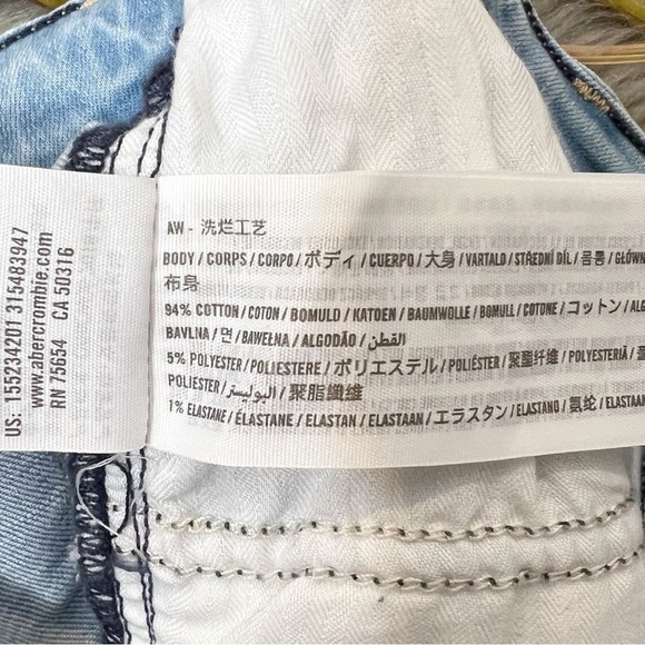 Abercrombie & Fitch Light Wash Mis Rise Distressed Women’s Skinny Jeans Sz 14 - Picture 7 of 11